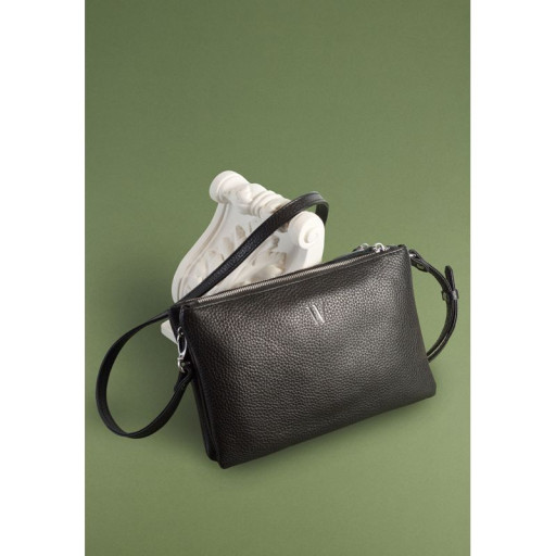 Шкіряна сумка Lina чорна флотар