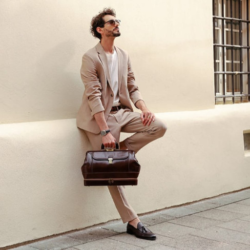 Італійський шкіряний саквояж - The Master and Margarita - коричневий Time Resistance