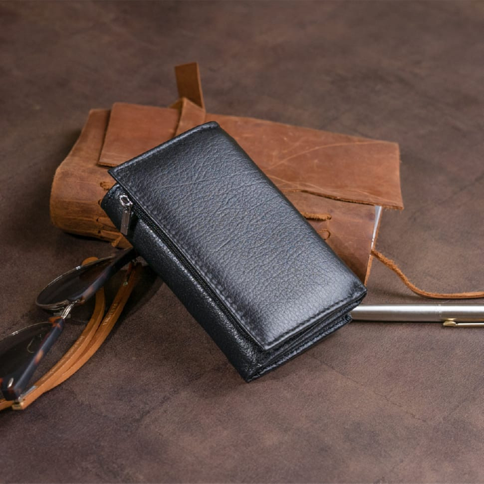 Горизонтальное портмоне из кожи унисекс на магните ST Leather 19331 Черное