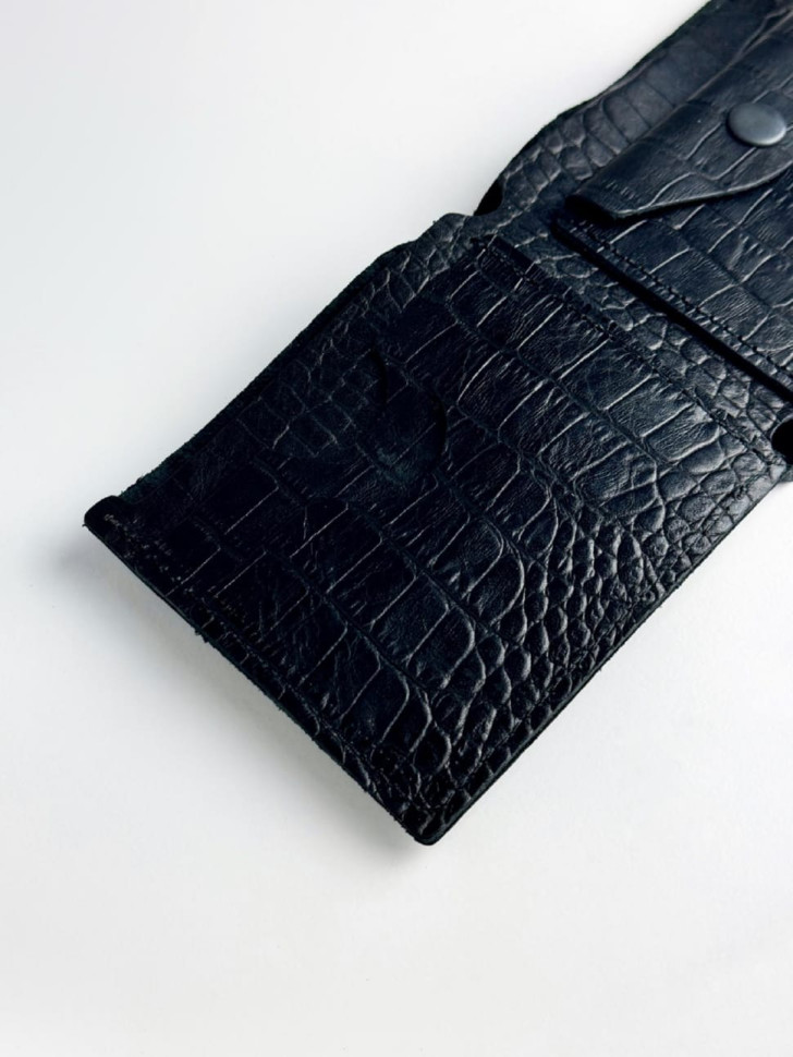Classic wallet made of genuine smooth leather with crocodile embossing SR027 (black)