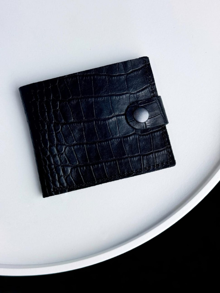 Classic wallet made of genuine smooth leather with crocodile embossing SR027 (black)