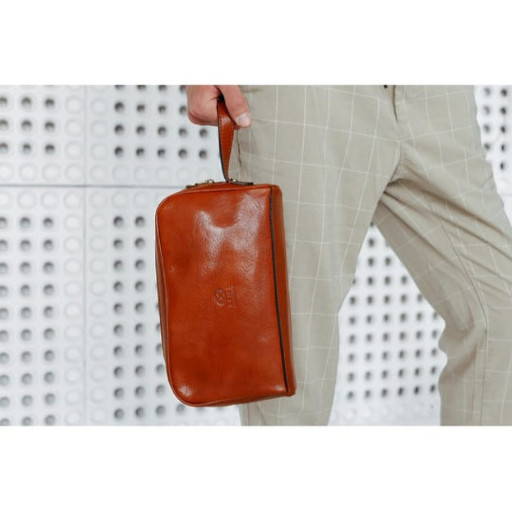 Шкіряна косметичка - All the Kings Men - Коньячно-коричневий колір - Time Resistance 5228101