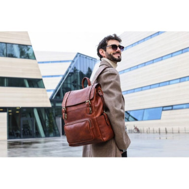 Leather Backpack - The Good Earth - Cognac Brown Matte color - Time Resistance 5232301