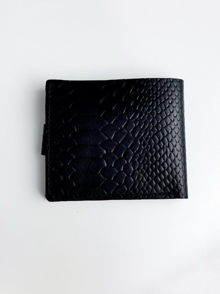 Classic wallet made of genuine smooth leather with python embossing SR017 (black)
