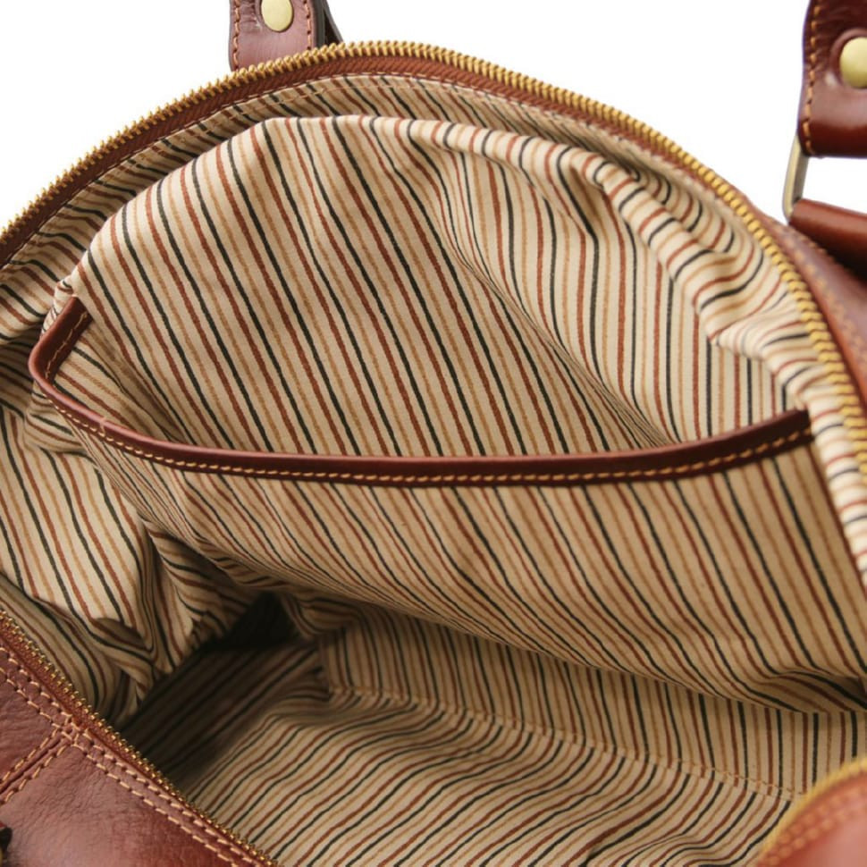 Travel leather duffle bag with pocket on the back side - Small size Tuscany TL141250 Voyager