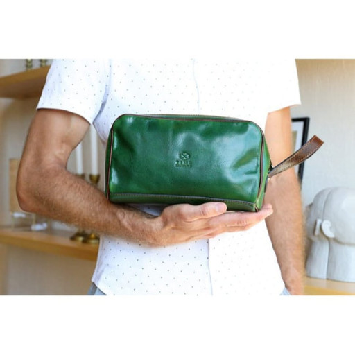 Шкіряна косметичка - All the Kings Men - Зелений колір - Time Resistance 5232101