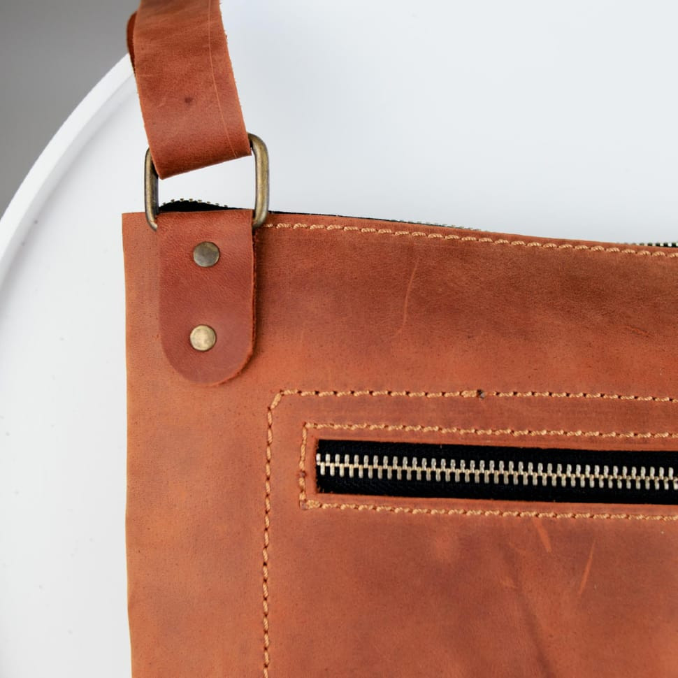 Crazy Horse Genuine Leather Shoulder Messenger Bag (Light Brown)