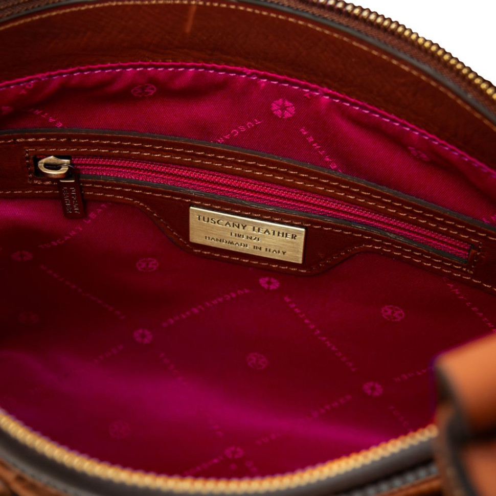 Libra Leather shoulder bag