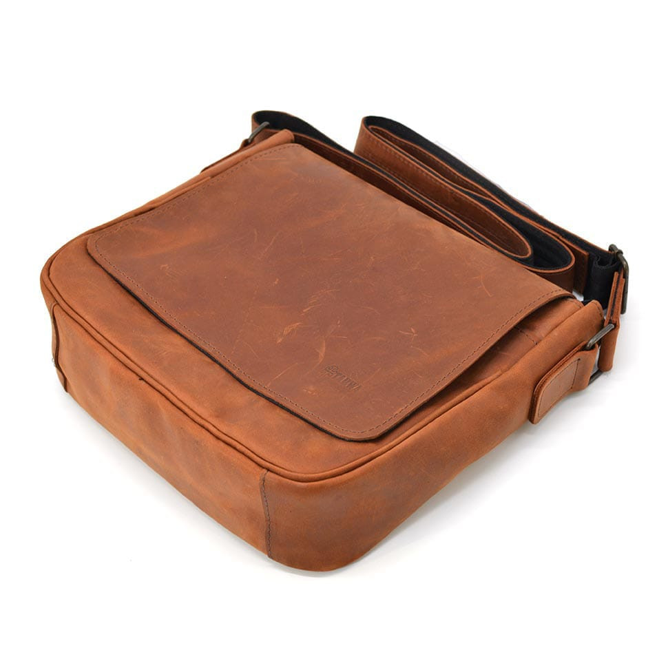 Чоловіча сумка шкіряна через плече RB-0002-3md TARWA коньячна