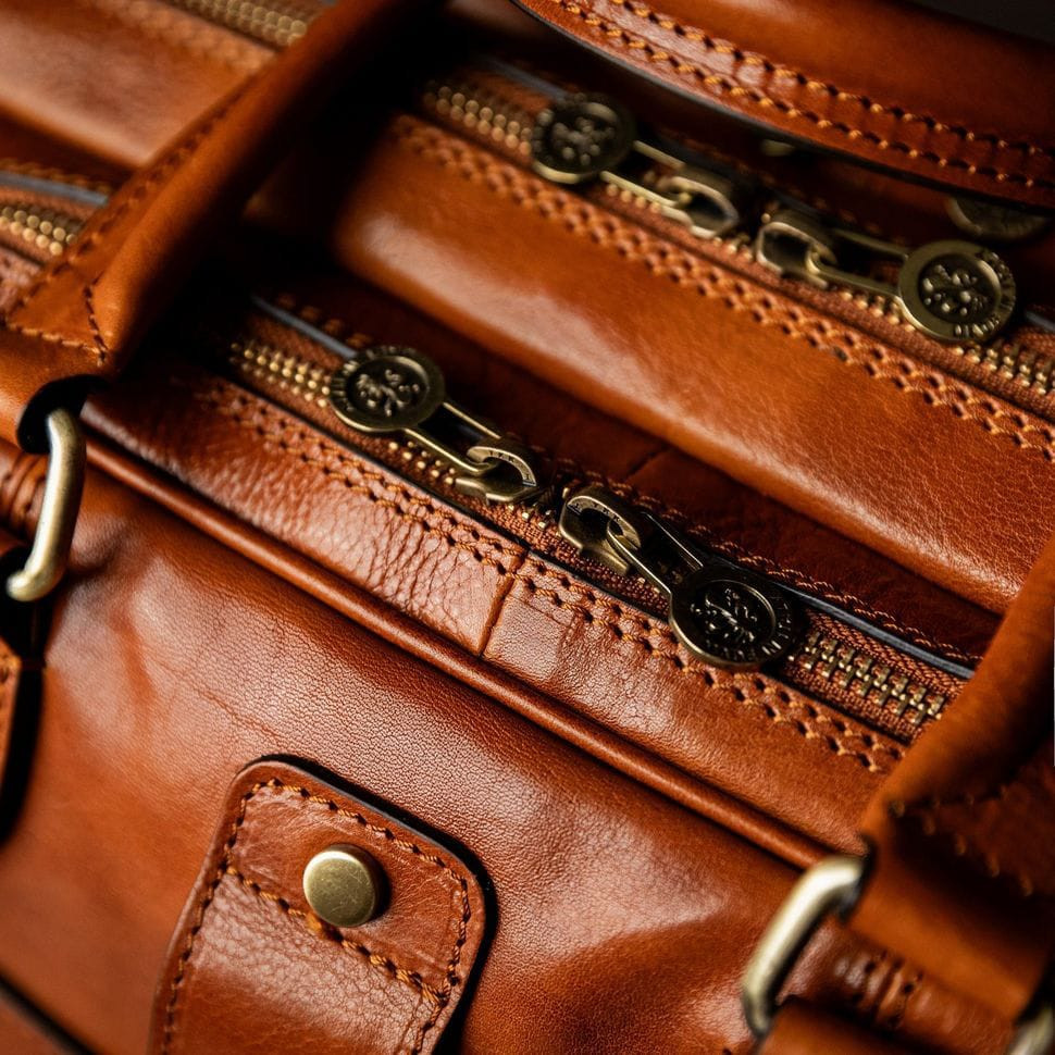 Шкіряний рюкзак портфель - A Farewell to Arms - коньячний Time Resistance 5242801