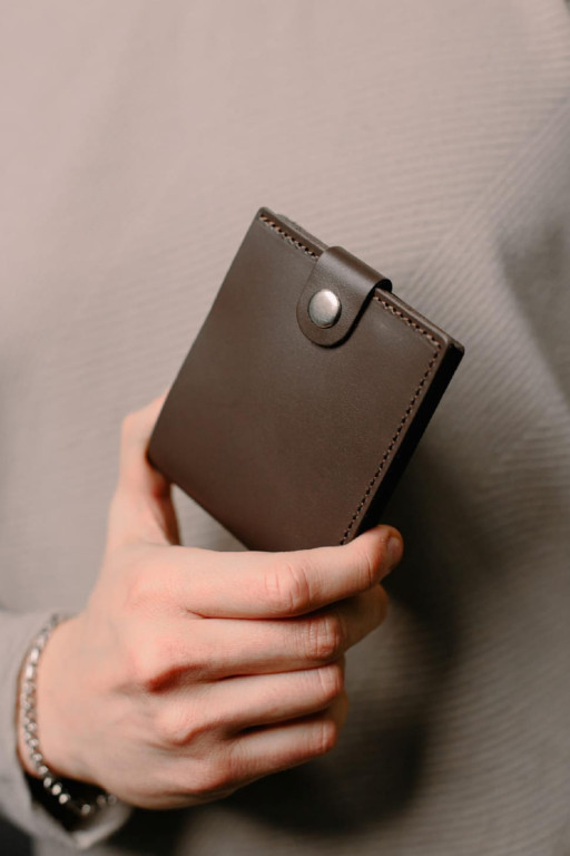 Класичний гаманець із натуральної гладкої шкіри SR001 (коричневий)