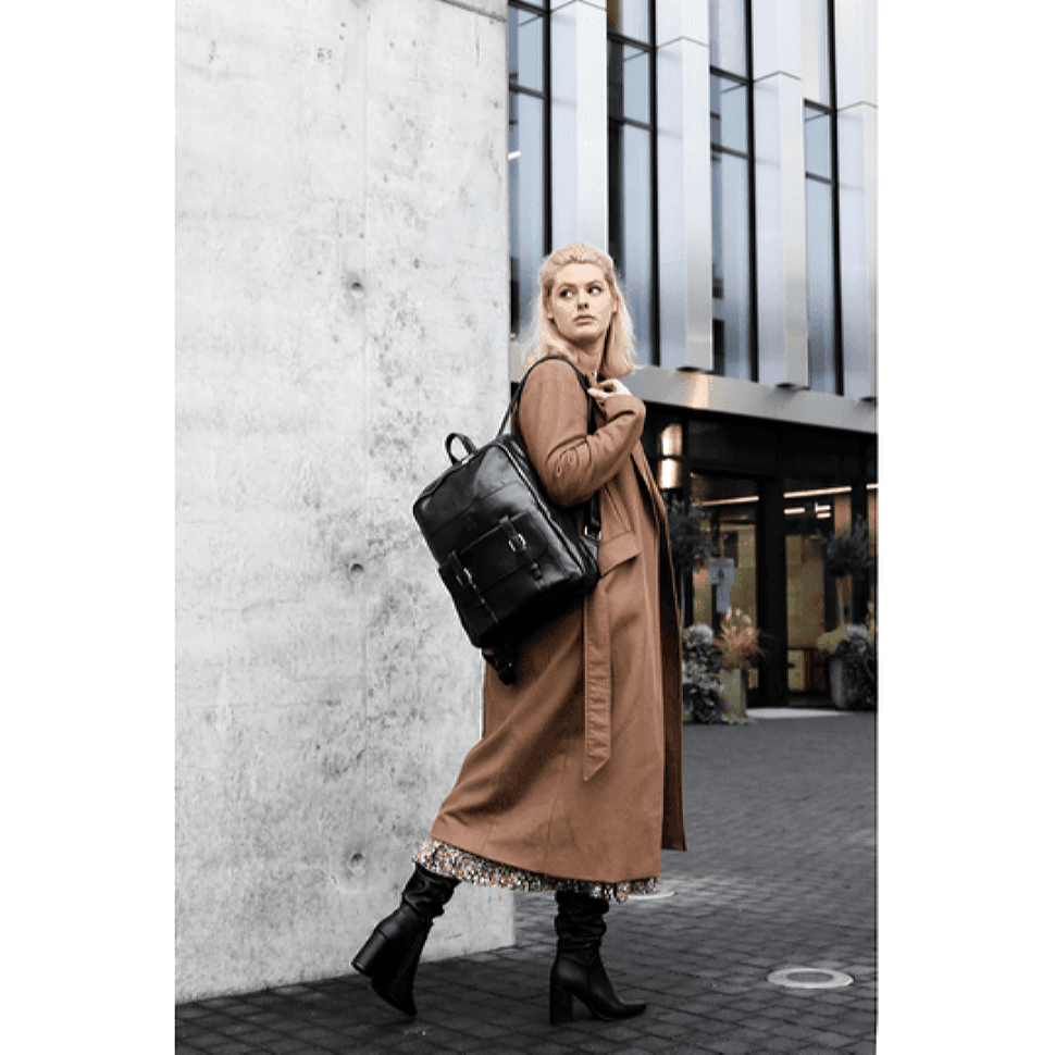 Великий шкіряний рюкзак для чоловіків - The Divine Comedy - Чорний колір - Time Resistance 5209401