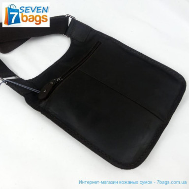 Compact cross body bag in horse leather