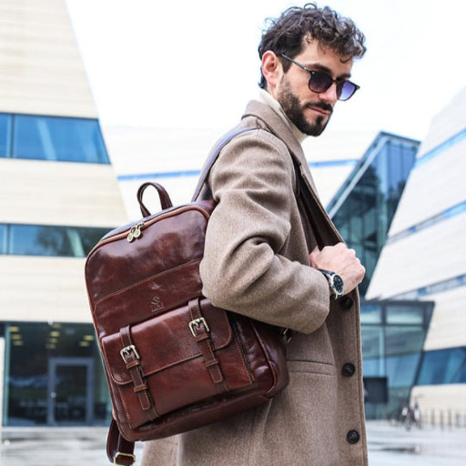 Великий шкіряний рюкзак для чоловіків - The Divine Comedy - Коричневий колір - Time Resistance 5209001