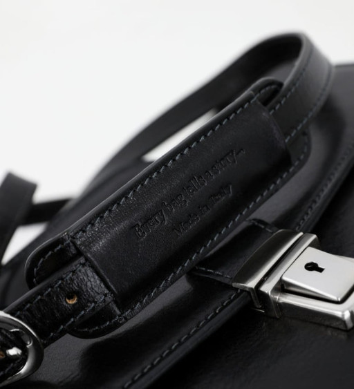 Жіночий шкіряний портфель - The Tempest - Чорний колір - Time Resistance 5216301W