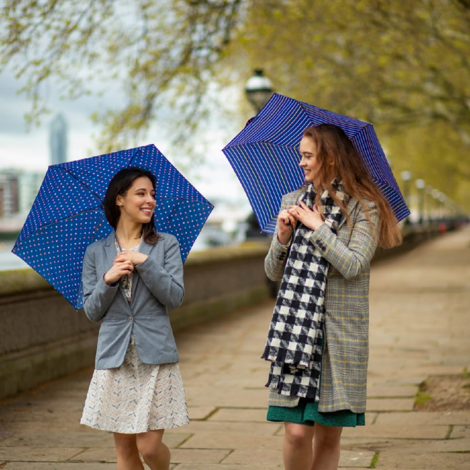 Парасолька жіноча Fulton L553-041253  Superslim-2 Rainbow Pinstripes (Різнокольорові полоси)