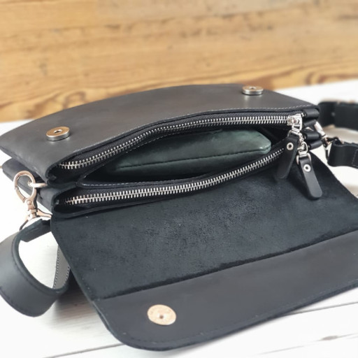 Жіноча шкіряна сумка клатч BGS чорна BGS3237