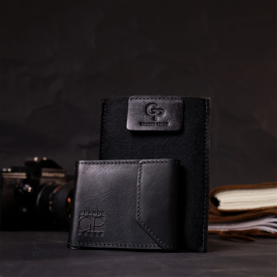 Зручний шкіряний затискач для грошей з держателем Apple AirTag GRANDE PELLE 11619 Чорний