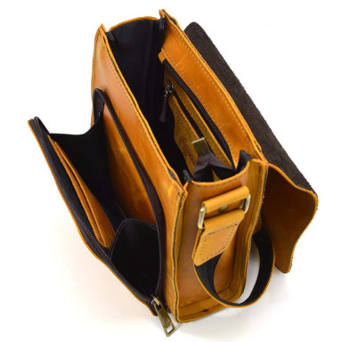 Leather tablet shoulder bag Rcam-3027-4lx brand TARWA sand color