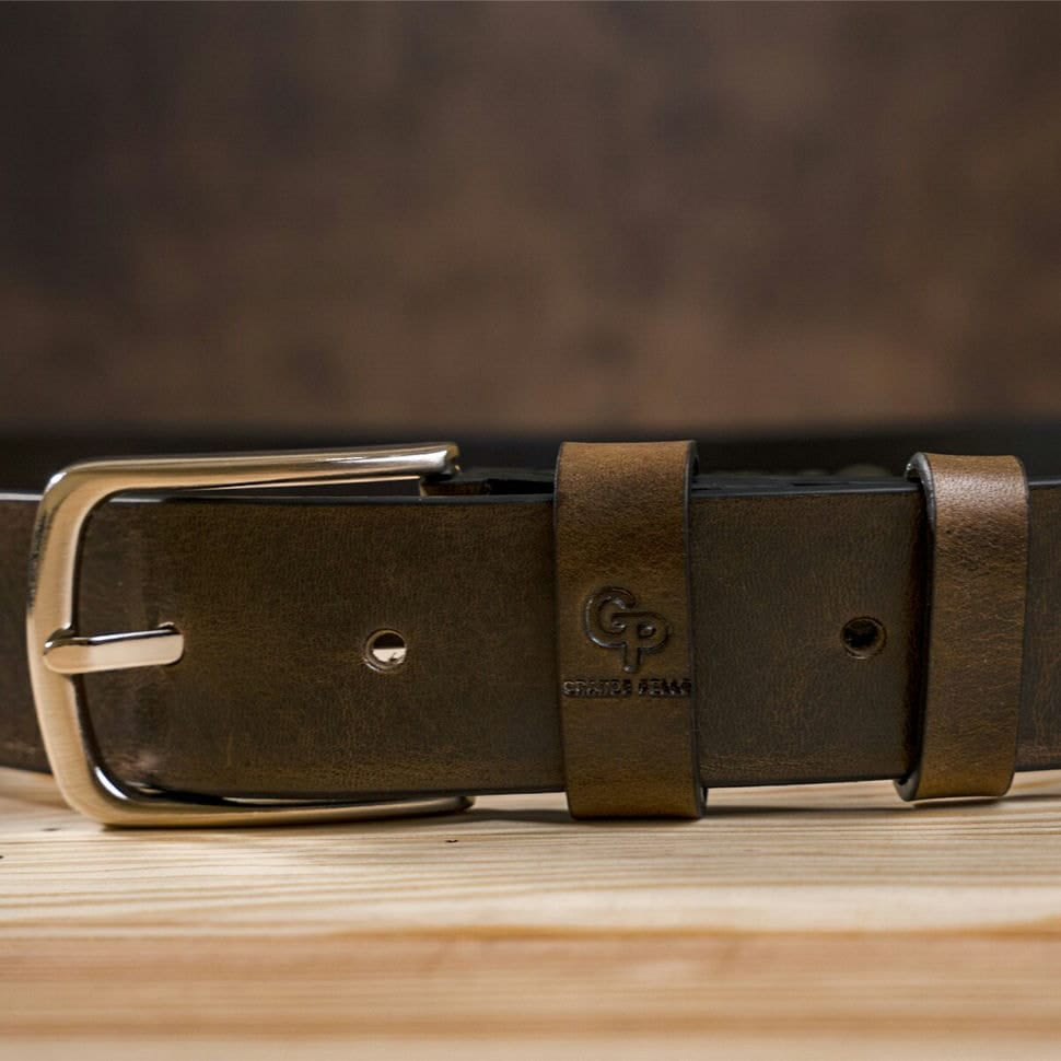 Чоловічий ремень з круглою сріблястою пряжкою Grande Pelle 11273 Сіро-коричневий