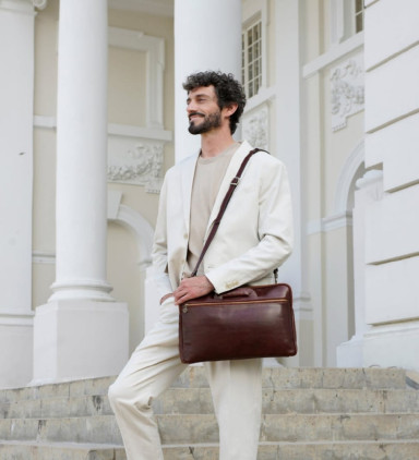Leather Briefcase Laptop Bag - Brave New World - Brown color - Time Resistance 5215101