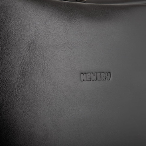 Чорний шкіряний рюкзак на 17 дюймів Newery N1023GA