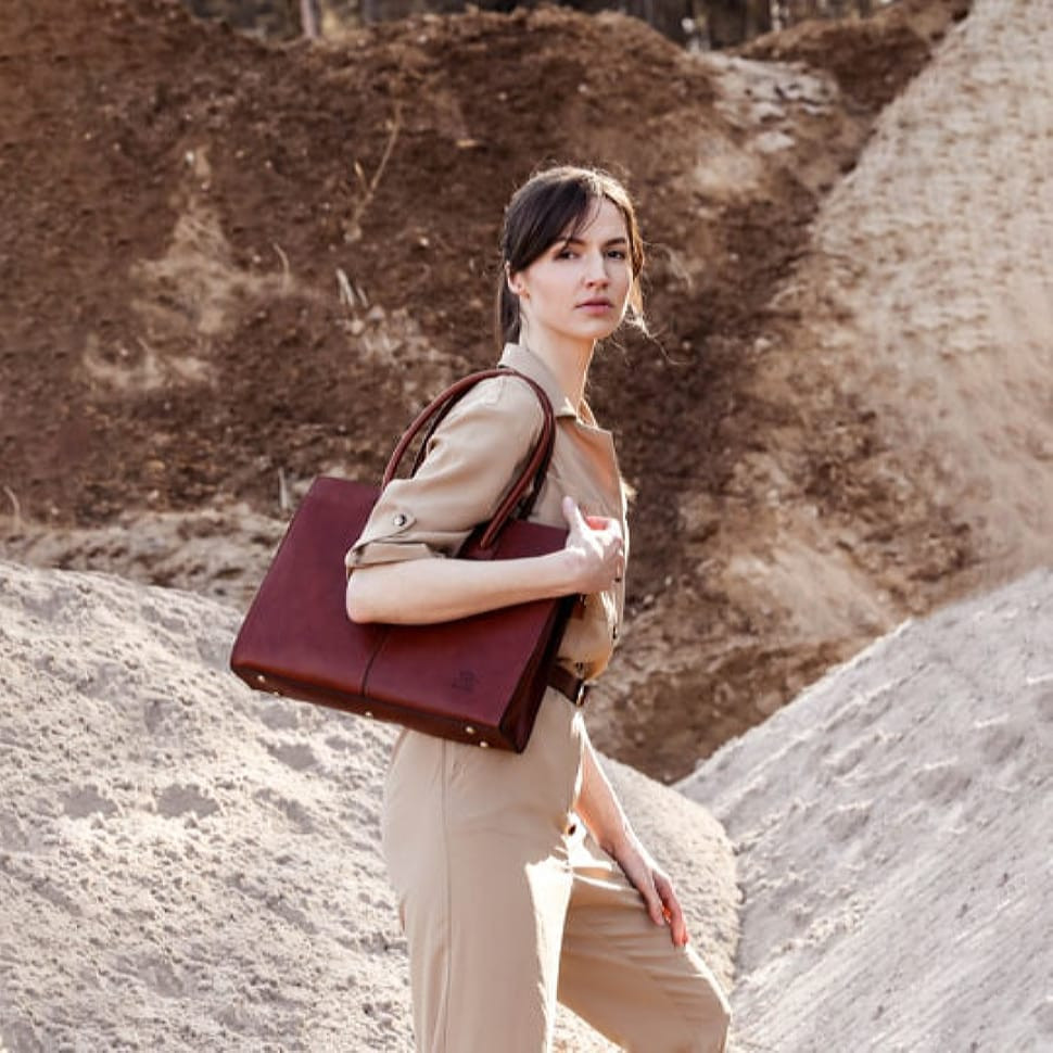 Жіноча шкіряна сумочка через плече - Anna Karenina - Коньячно-коричневий матовий колір - Time Resistance 5224101