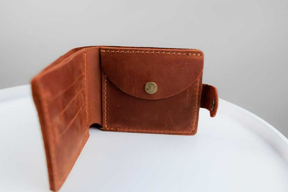 Classic wallet made of genuine leather Crazy Horse crocodile embossing SH018 (light brown)