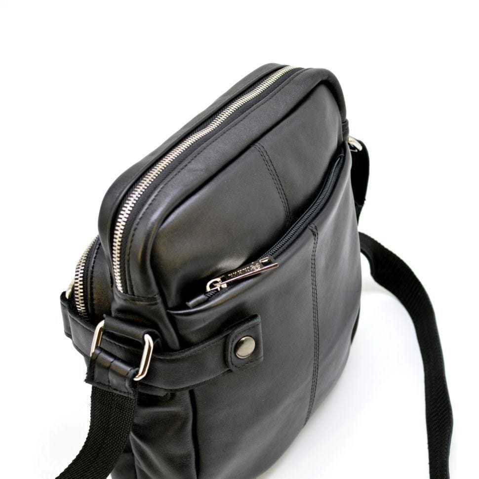 GA-6012-4lx men's crossbody from glossy leather from TARWA brand