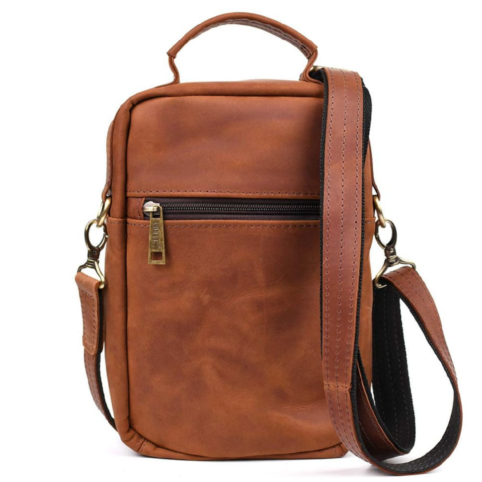 Shoulder bag with vertical handle TARWA RB-0120-4lx cognac crazy horse