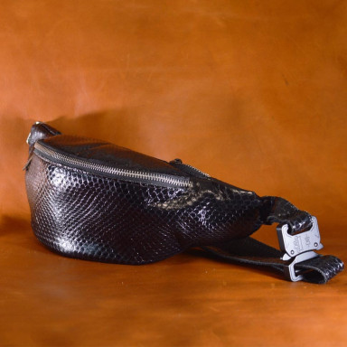 Exclusive banana belt bag made of snake skin TARWA REP4-3035-3md