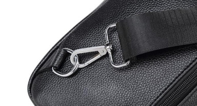 Мужской черный кожаный слинг на плечо Tiding Bag A25F-1922A