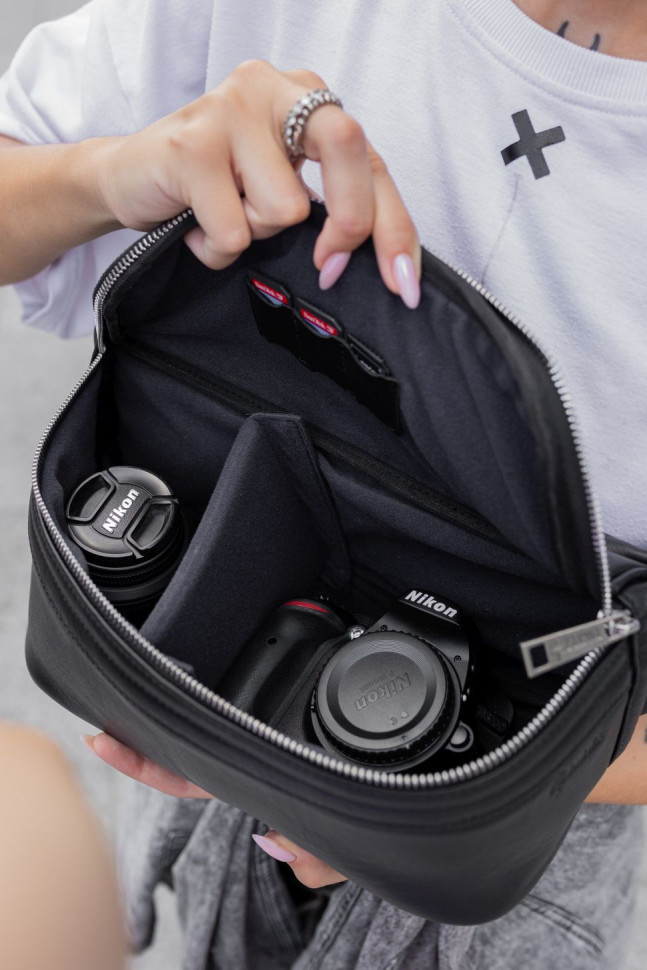 Leather banana camera bag TARWA 1313 (GA-1313-4lx) black nappa