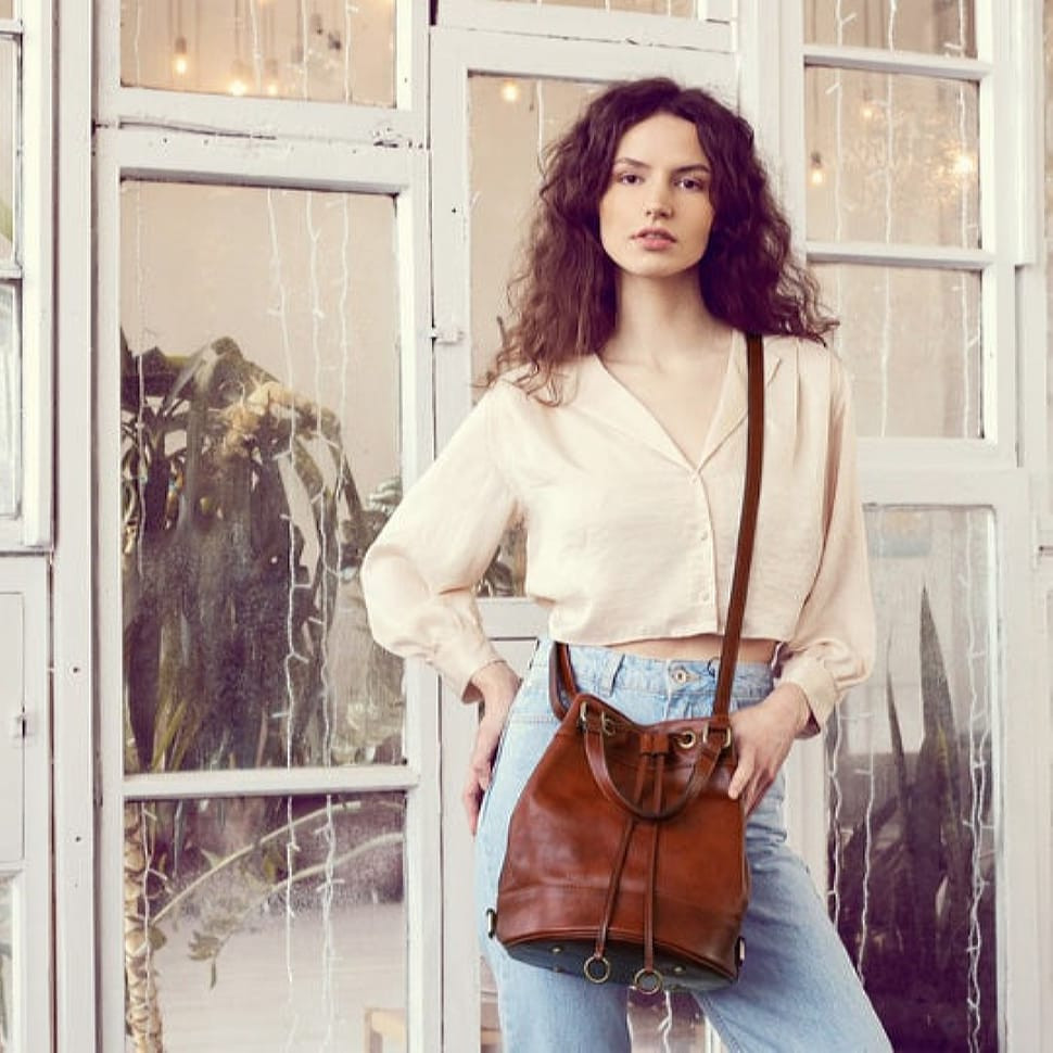 Шкіряна сумка-відро для жінок - Light In August - Коньячно-коричневий матовий колір - Time Resistance 5215201