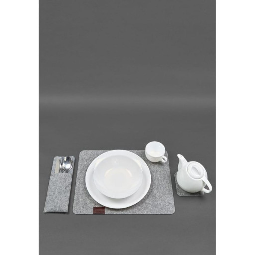 Набір для сервірування столу на 1 персону бордовий