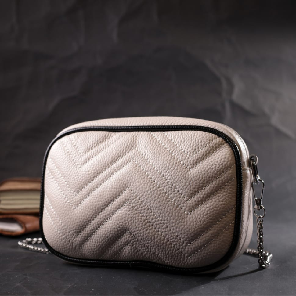 Вечерняя женская сумка на цепочке из натуральной кожи Vintage 22380 Белая