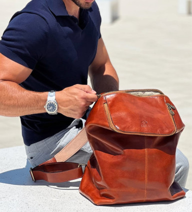 Leather Backpack - A Bend in the River - Cognac Brown color - Time Resistance 5237701