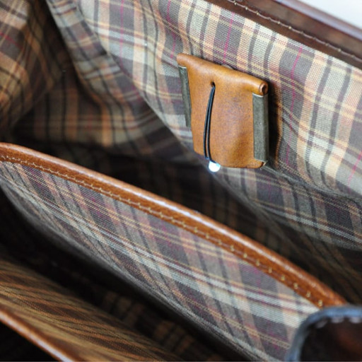 Pratesi BCH562 - Doctor Bag in cow leather Bruce Chianti