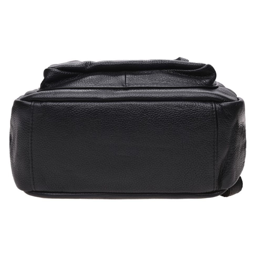 Жіночий шкіряний рюкзак Keizer K1182-black