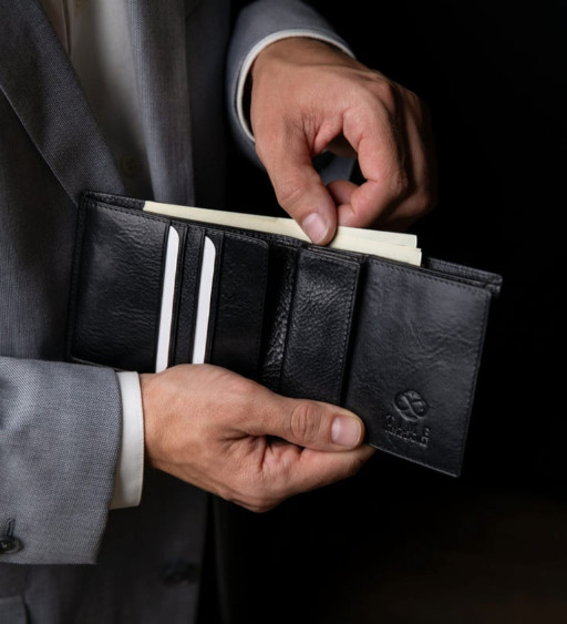 Шкіряний складаний гаманець - Daniel - Чорний колір - Time Resistance 5245301