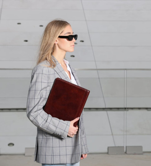 Шкіряний портфель для жінок - Something Fresh - Коричневий колір - Time Resistance 5246001W