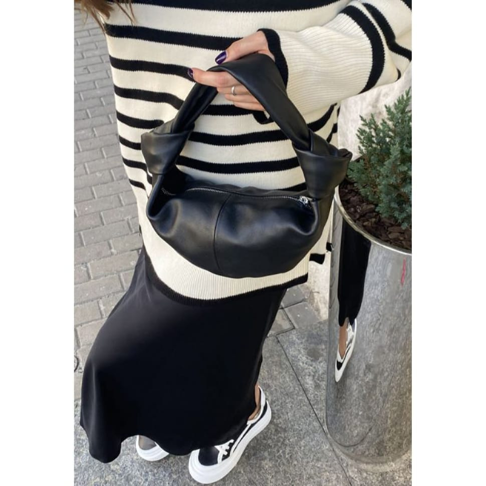 Женская кожаная сумка Kalach черная