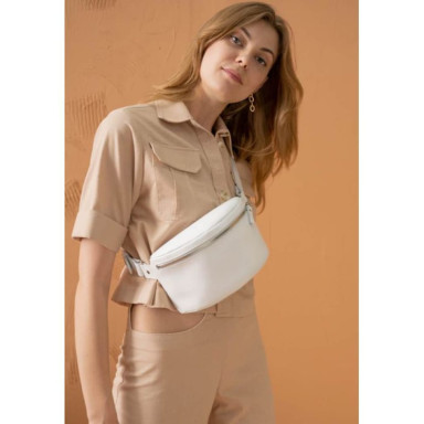 Leather belt bag white