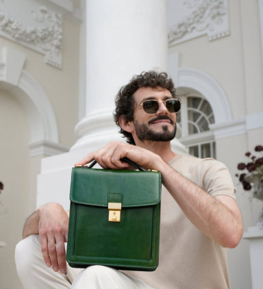 Small Leather Briefcase - Walden - Green color - Time Resistance 5242601