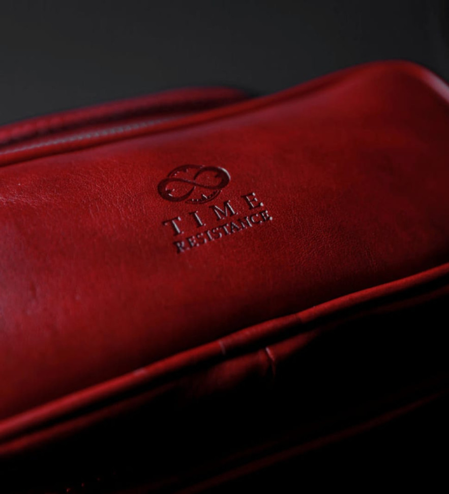 Womens Leather Sling Bag Belly Bag - Independent People -  Red color -  Time Resistance 5231701W
