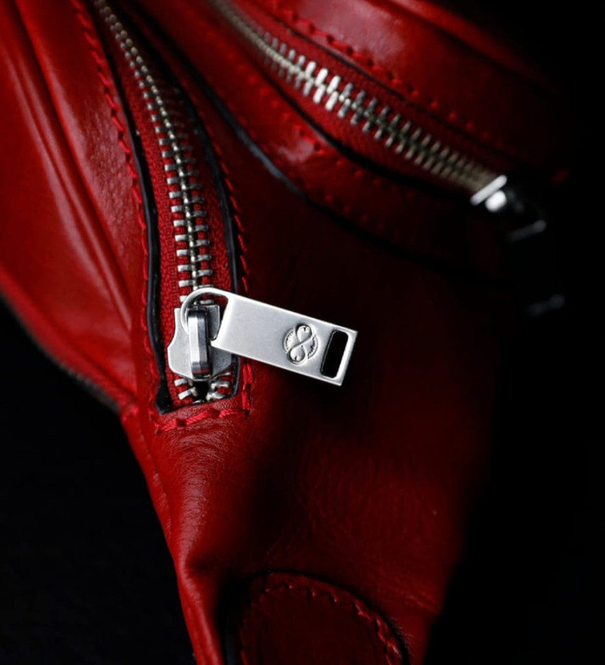 Womens Leather Sling Bag Belly Bag - Independent People -  Red color -  Time Resistance 5231701W