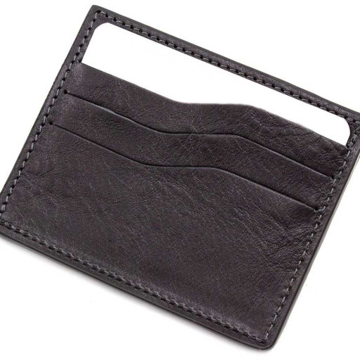 Кардхолдер Grande Pelle 305610 100х80мм чорна глянцева шкіра