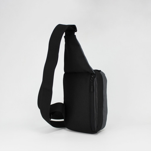 Сумка через плече AXEL сіра від MAD born to win™