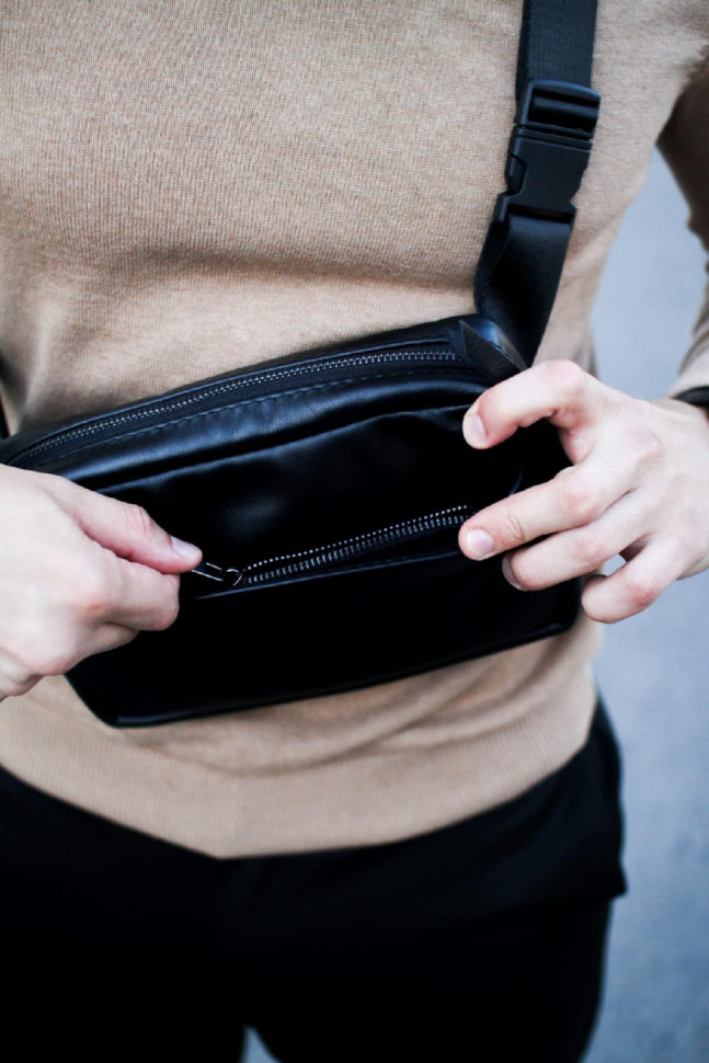 Кроссбоді, бананка із натуральної гладкої шкіри, шкіряна сумка на пояс SKILL (чорна)