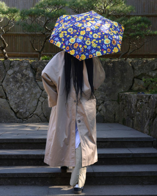 Жіноча міні парасолька Fulton L501 Tiny-2 Bumble Bee Floral (Квіти та джмелі)